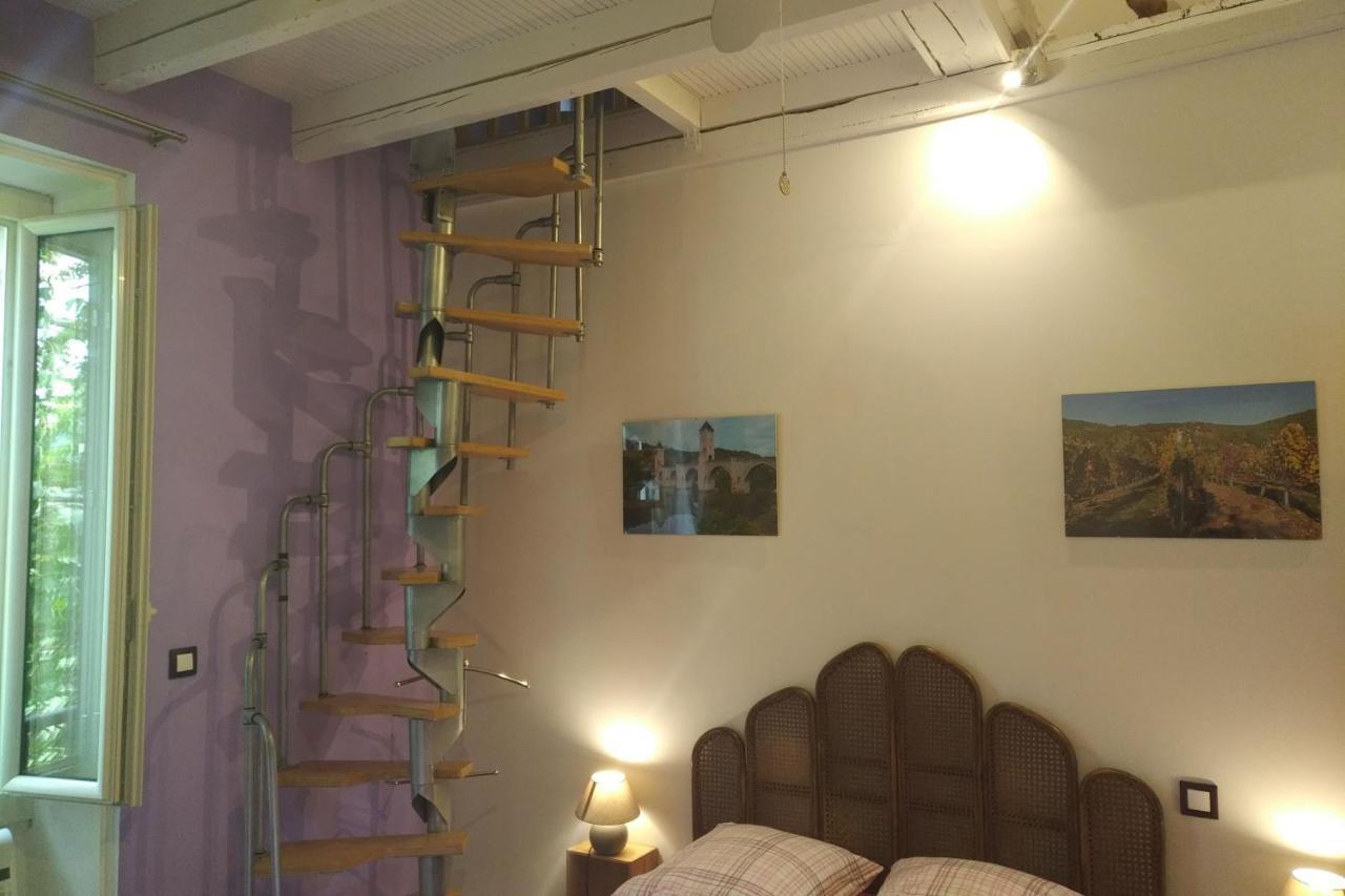 Bed and Breakfast Le Figuier De Pauline Luzech Экстерьер фото