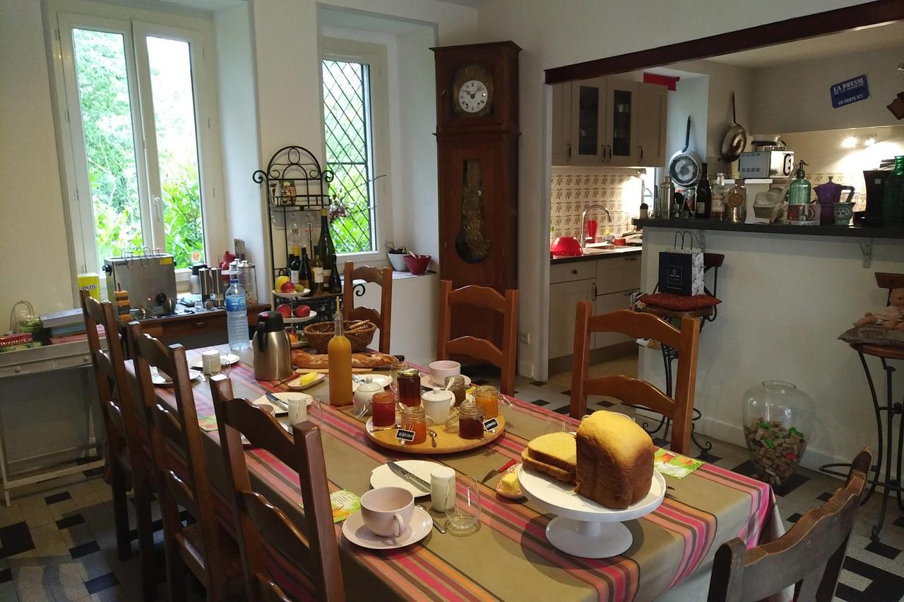 Bed and Breakfast Le Figuier De Pauline Luzech Экстерьер фото